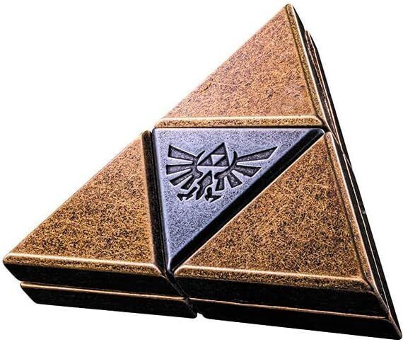 Huzzle - The Legend of Zelda Triforce Crest Board Game