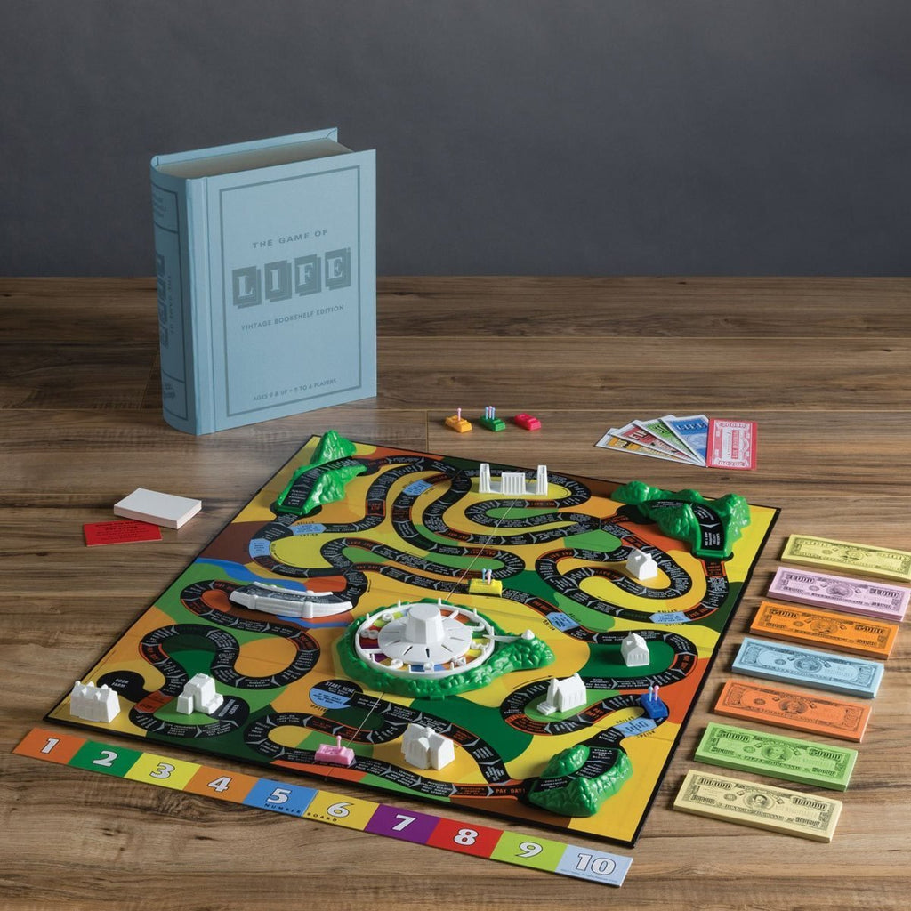 The Game Of Life: Classic Game - Vintage Bookshelf Edition