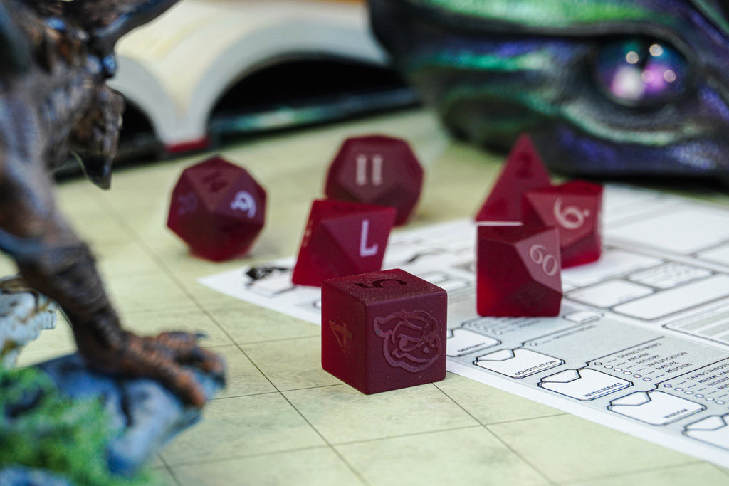 Dudley's Hoard - Frosted Vampire's Blood Glass Dice Set