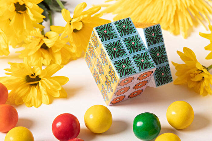 Flower Pop - Art Cube Board Game