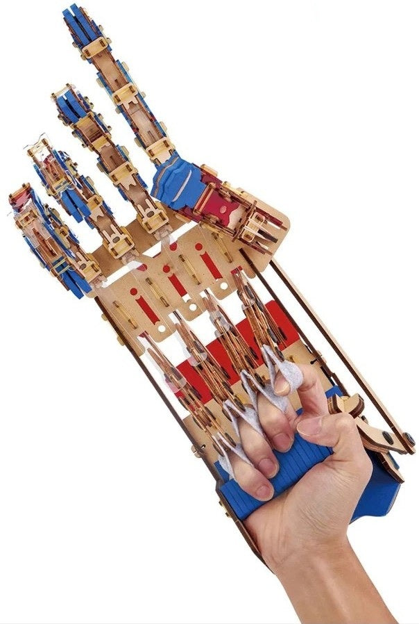 Cubic Fun: 3D Puzzle - Robotic Hand Board Game