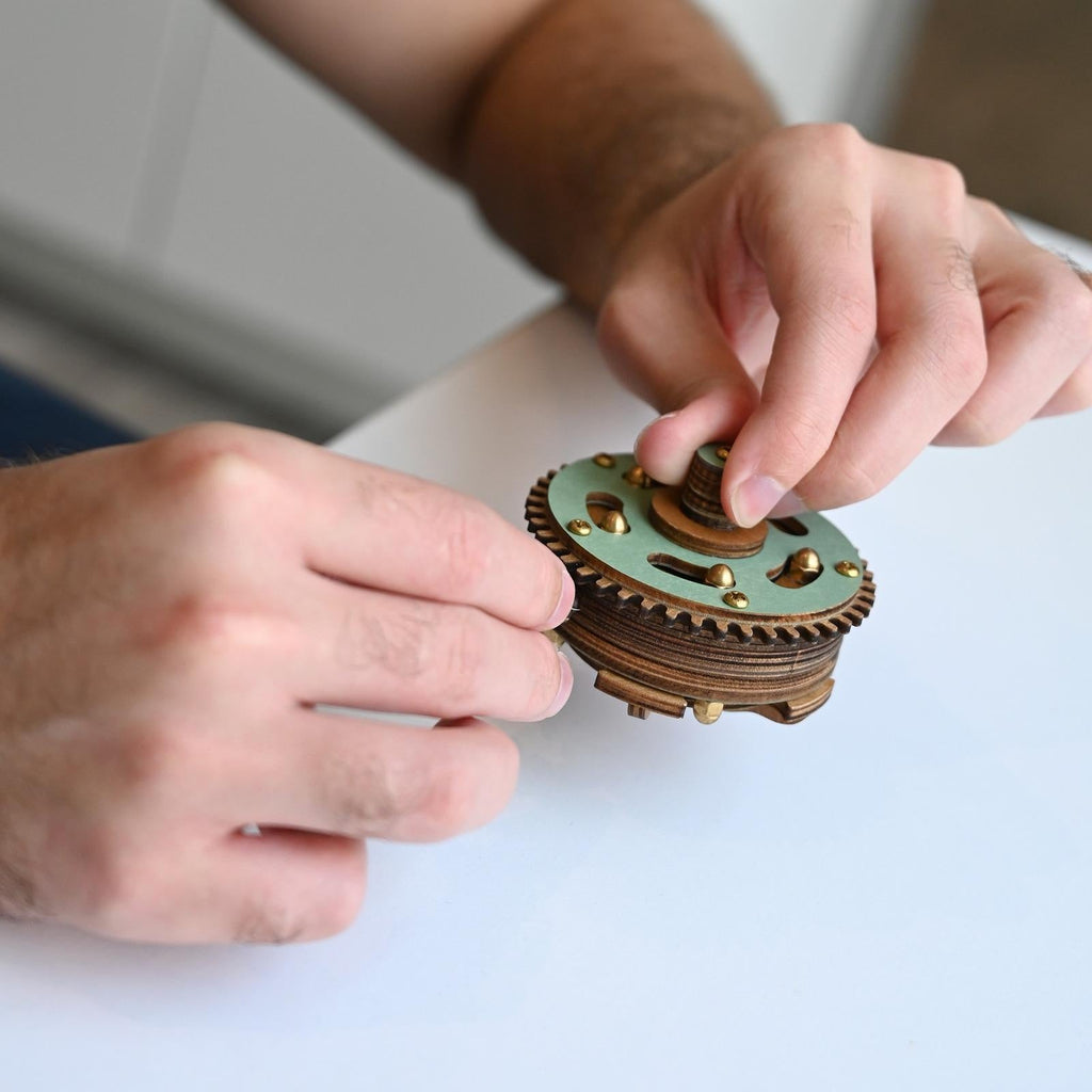 Project Genius: Archimedes Gear Board Game